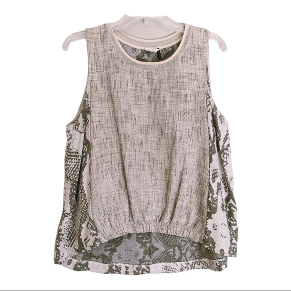 Anthropologie Tops - Anthropologie Akemi + Kin tank